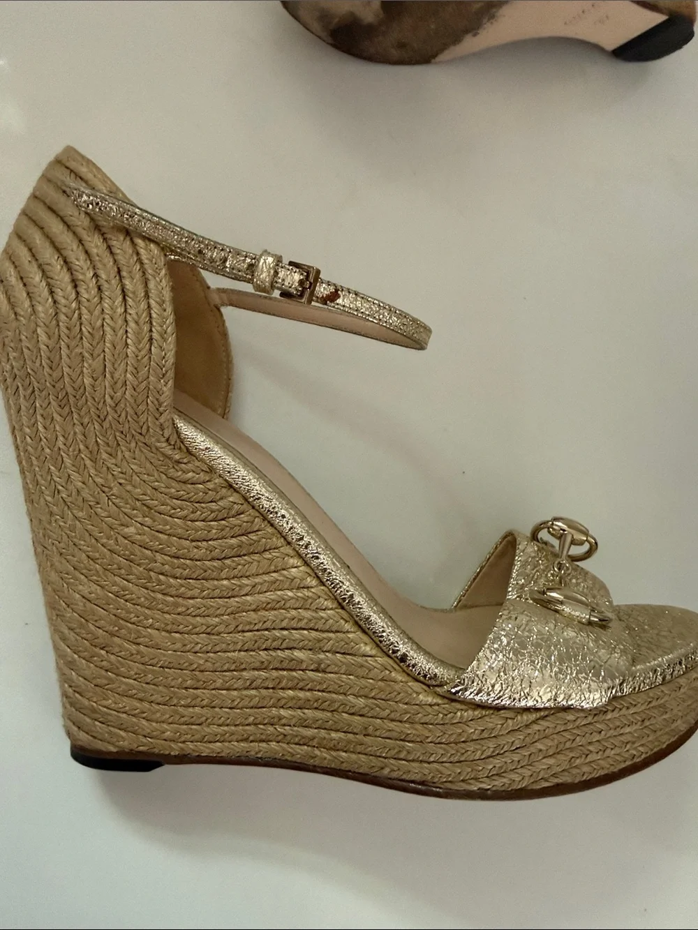 Gucci Gold Metallic Wedge horsebit Sandals- Sz 37/7
